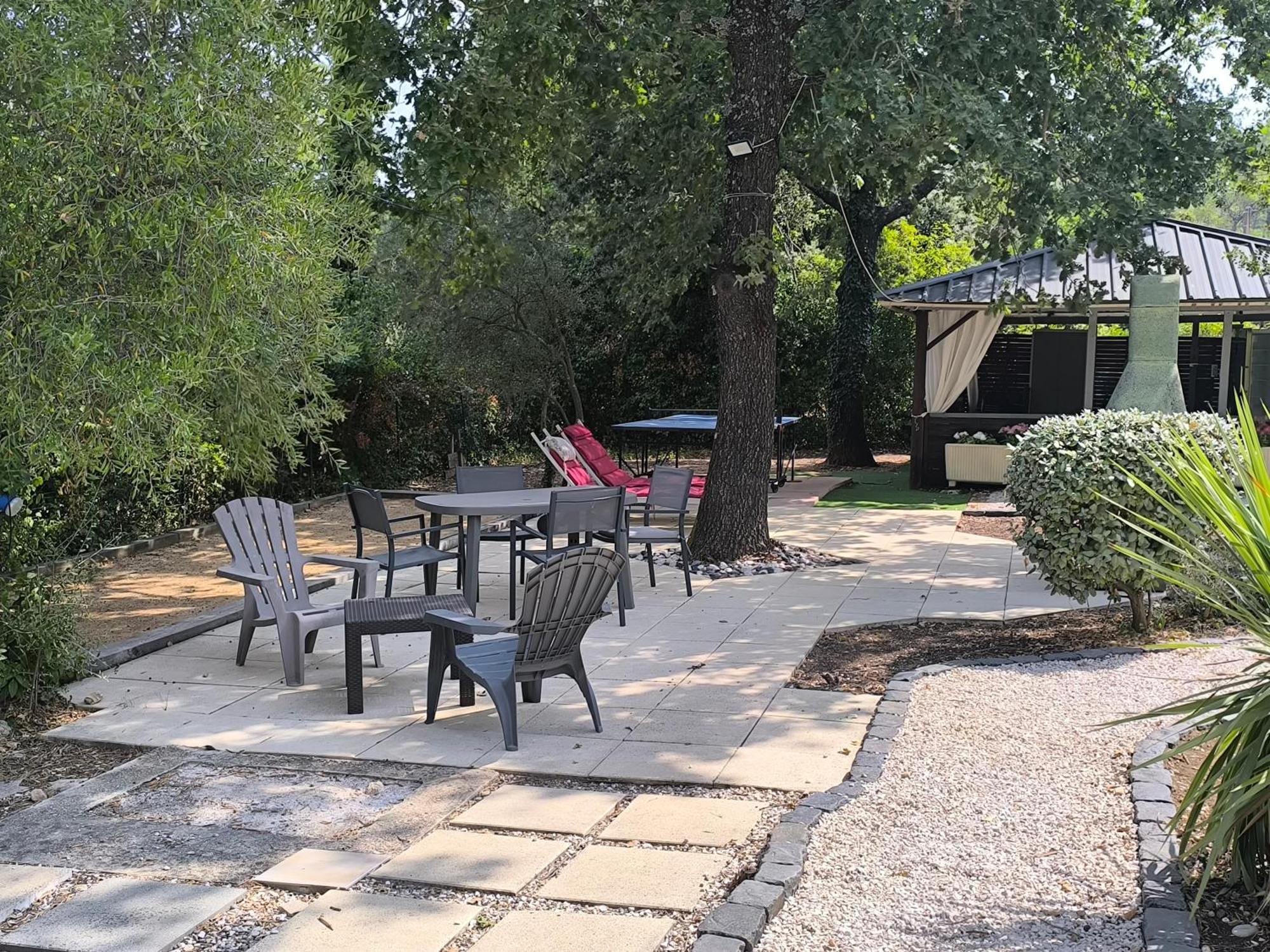 Villa Terre Neuve Синь Экстерьер фото